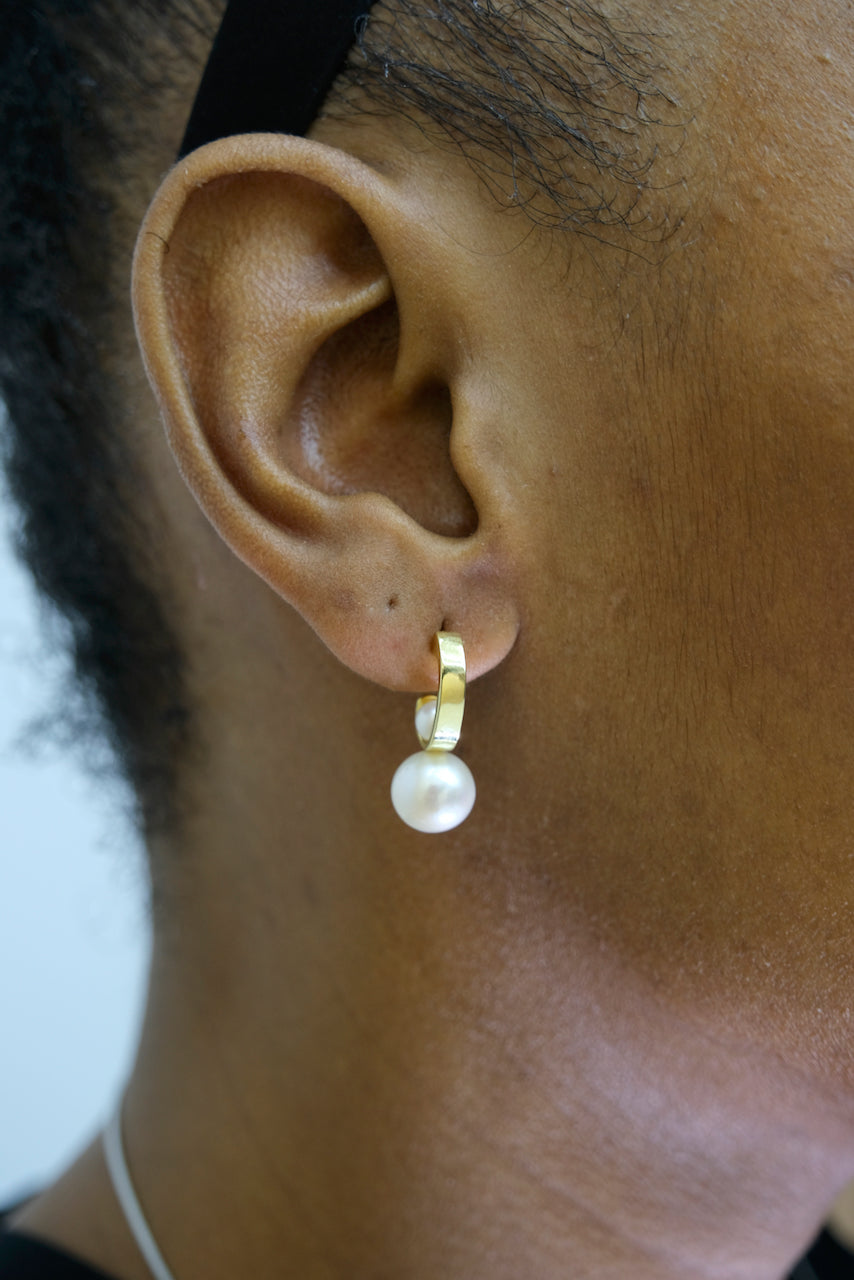 SOPHISTICATED VINTAGE / Baby pearl earrings - GIGI Jewelry｜ピアス(両耳用)